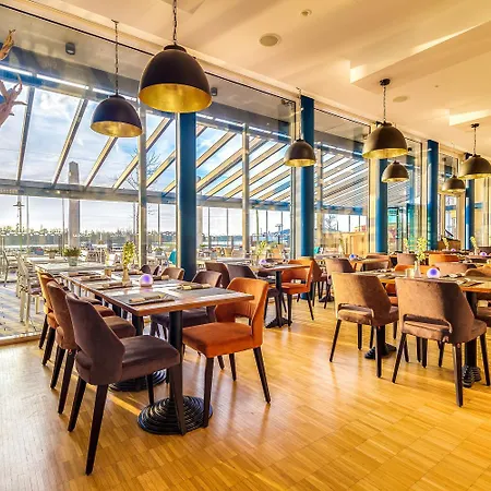 Lagovida Duenenhaus Comfort Familia I Am Stoermthaler * 大珀斯纳