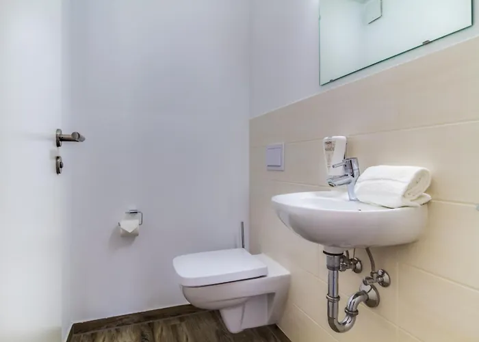 Lagovida Duenenhaus Comfort Familia I Am Stoermthaler غروسبونسنا